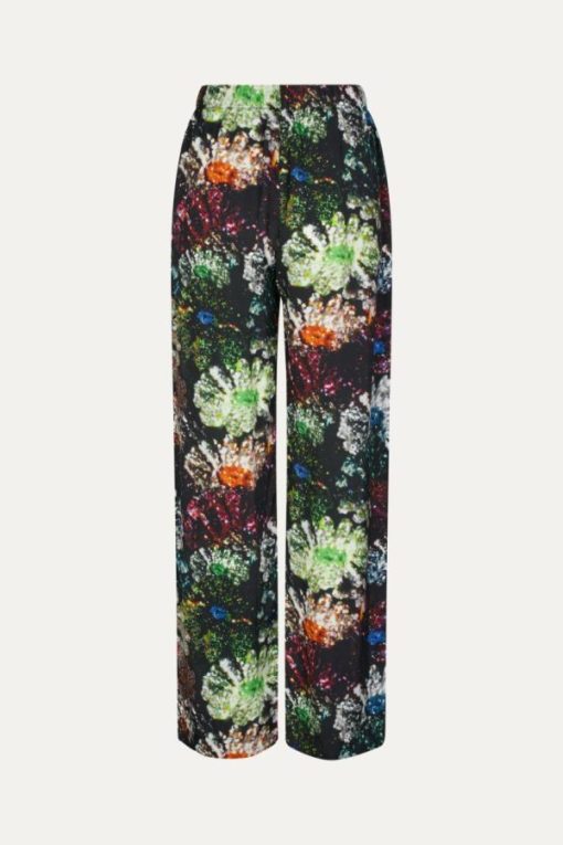 Embroiderystories.shop35af066ec2 4