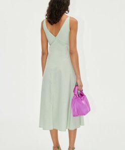 Embroiderystories.shop5c721d76c8 2